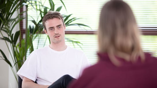 Irtisanomistilanteissa punnitaan organisaation arvot. Tunnistatko nämä irtisanomistilanteiden sudenkuopat?